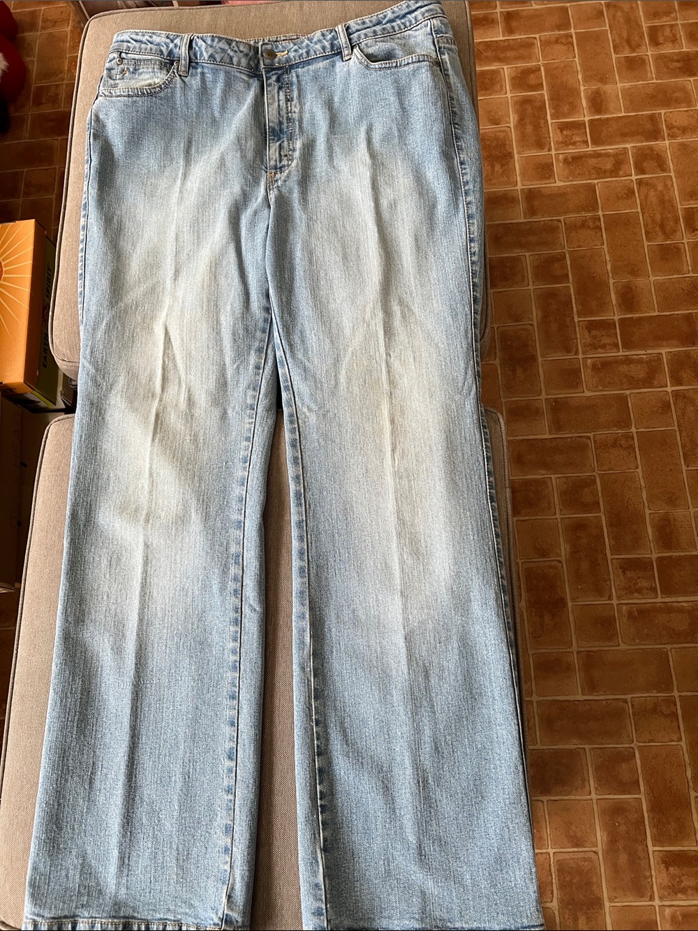 Light Blue Women’s Straight-Leg Jeans